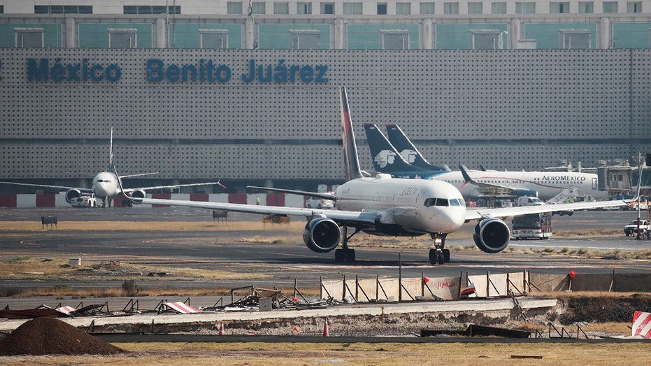 Инцидент с самолетом Delta в Мехико: как пилоты предотвратили возможную катастрофу на взлете Thumbnail