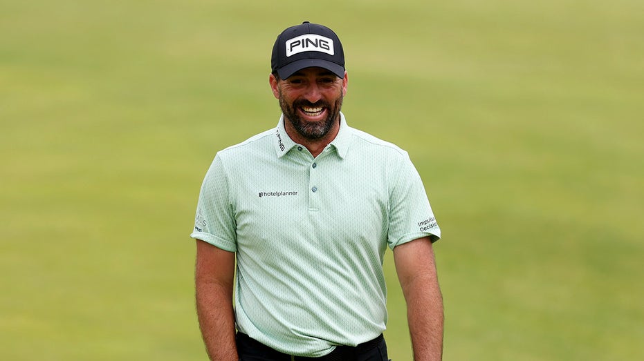 Джон Парри впервые за карьеру сделал hole-in-one на этом турнире Open Championship с впечатляющим ударом Thumbnail