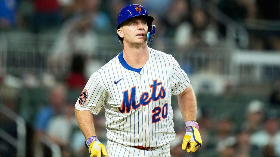 Бейсбол по-новому: предложение о внедрении хоккейных драок в Major League Baseball Thumbnail