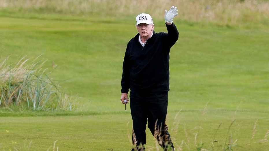 Дональд Трамп призывает к немедленному прекращению огня между Камбоджей и Таиландом на фоне эскалации конфликта Thumbnail