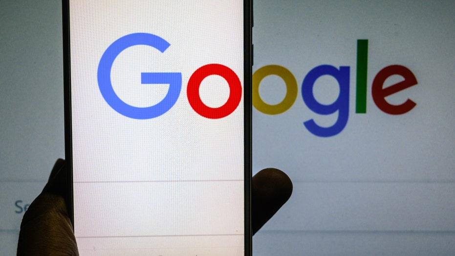 Google представила функцию «Предпочтительные источники» для персонализации новостной ленты Thumbnail