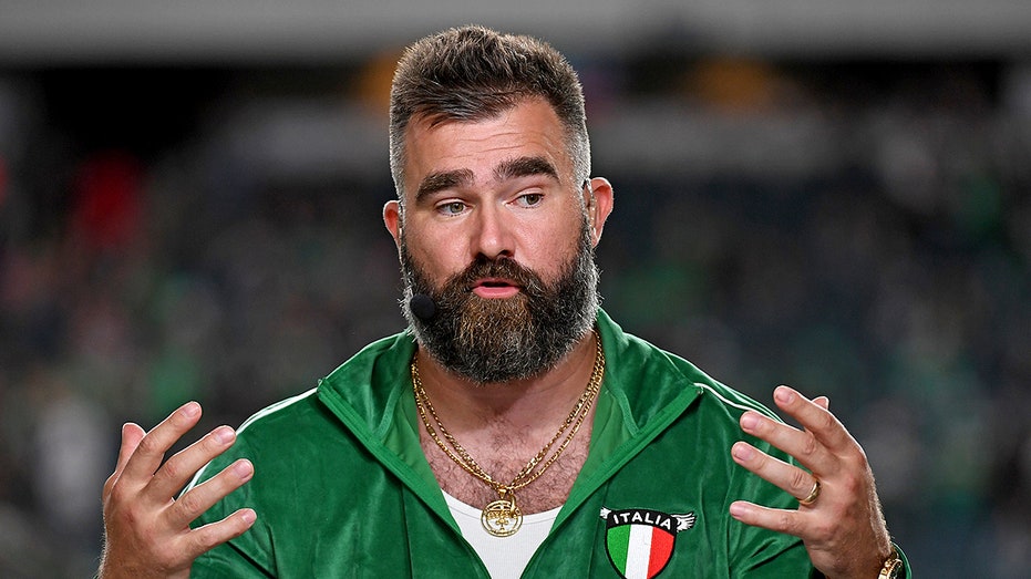 Почему Джейсон Келси покрасил бороду: откровения экс-звезды NFL после шумихи в соцсетях Thumbnail