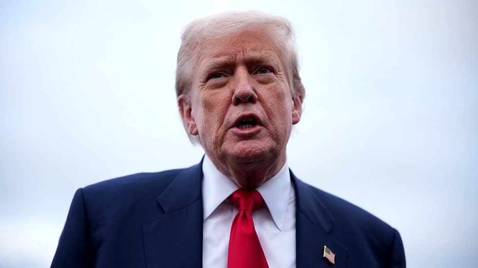 Кризис в Сенате: Трамп жестко ответил Шумеру из-за провала переговоров по кандидатам на должности Thumbnail