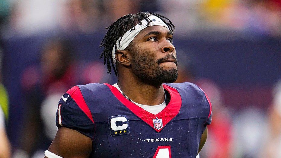 NFL временно отстранила защитника Houston Texans Джимми Уарда после нескольких задержаний по обвинениям в домашнем насилии Thumbnail