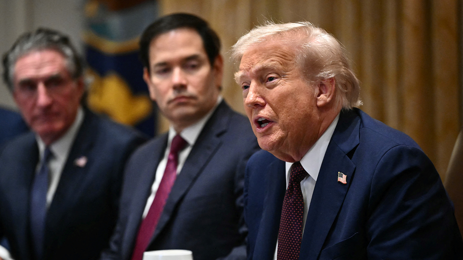 Дональд Трамп о личной похвале губернатора Мэриленда и его сомнениях по поводу 2028 года Thumbnail