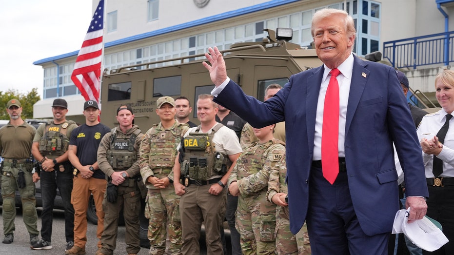 Трамп и республиканцы в Конгрессе ищут способы усилить контроль над ситуацией с преступностью в Вашингтоне Thumbnail