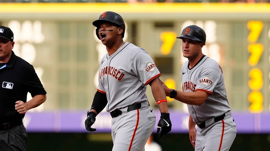 Инцидент на поле между Rockies и Giants: эмоции вышли из-под контроля после любви к домашней заготовке Рафаэля Деверса Thumbnail