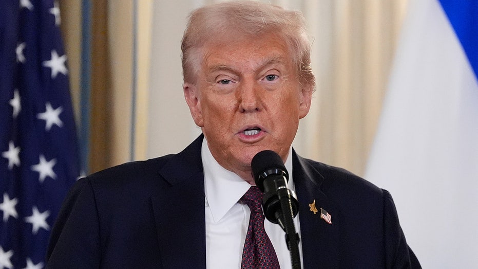 Почему ESPN отменил запланированное интервью с Дональдом Трамп в 2019 году: откровения Пола Файнбаума Thumbnail