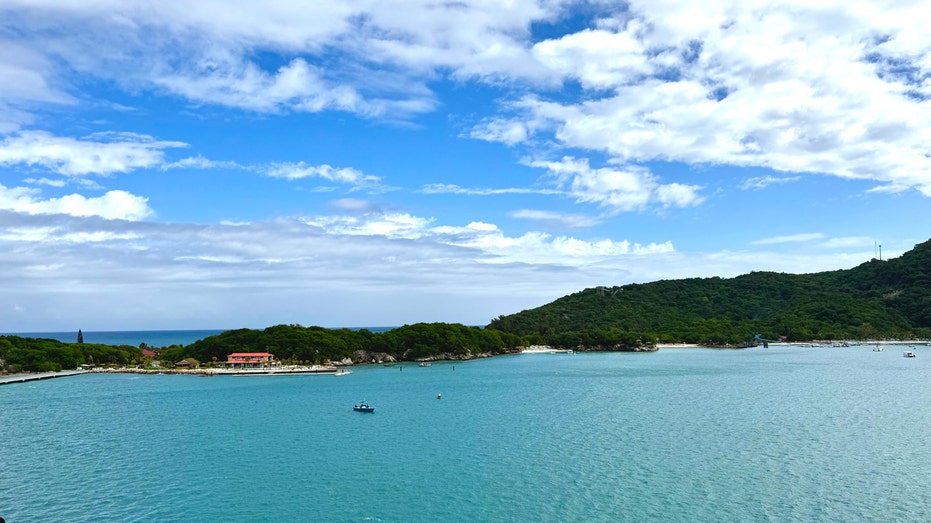Круизные компании отменяют поездки в Карибское море из-за угроз безопасности и похищений Thumbnail