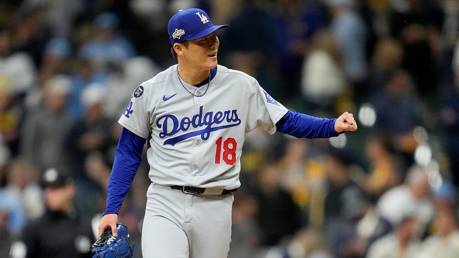 Исторический успех Ямамото: Первый полный матч в плей-офф для Dodgers с 2017 года Thumbnail