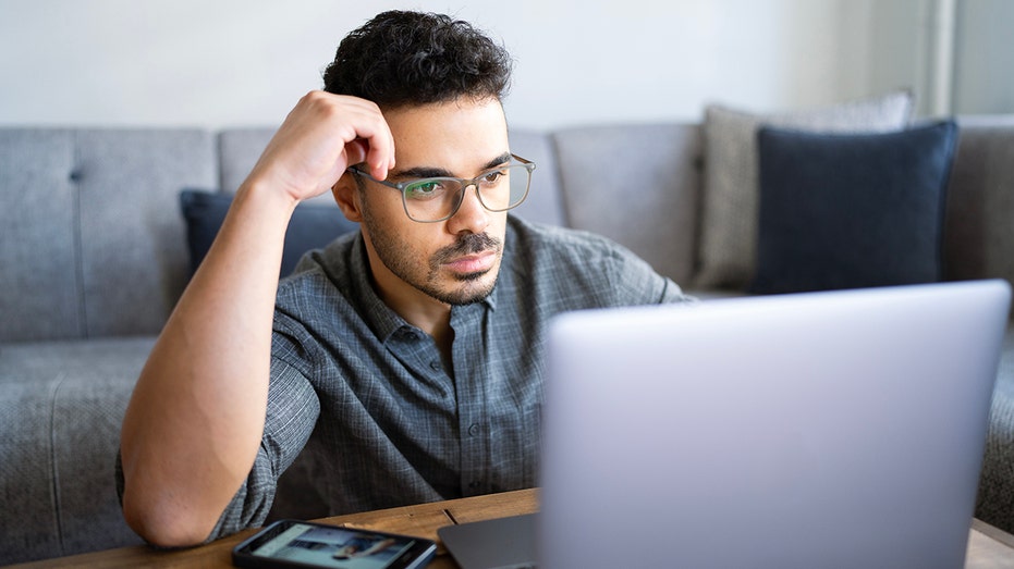 Более 3000 видео на YouTube распространяют скрытое вредоносное ПО под видом бесплатных программ и игровых читов Thumbnail