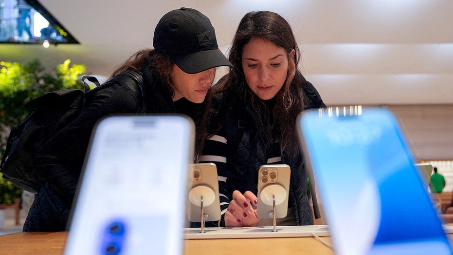 Экстренное обновление от Apple: исправление двух опасных уязвимостей, используемых в целевых атаках Thumbnail