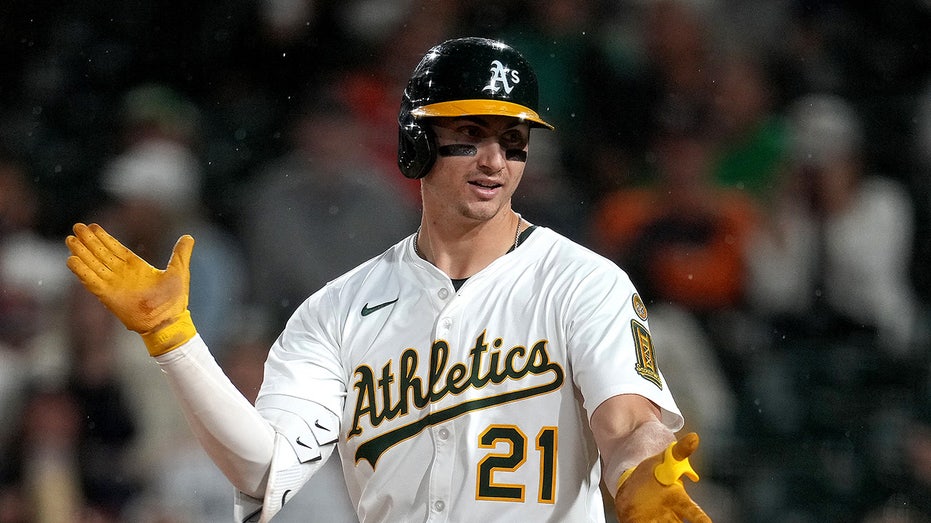 А’s заключили рекордный контракт с молодым звездой — 86 миллионов долларов за семь лет Thumbnail