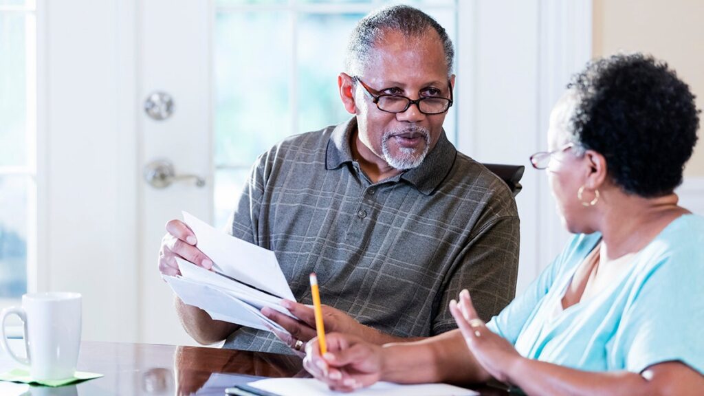 Почему мошенники открывают банковские счета на ваше имя и как защититься Thumbnail