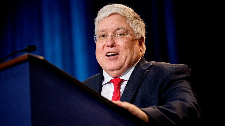 В штате Западная Виргиния восстановили запрет на религиозные причины для отказа от обязательных школьных прививок после последнего решения суда Thumbnail