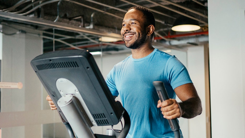 Регулярная физическая активность может стать эффективной альтернативой медикаментам при депрессии Thumbnail