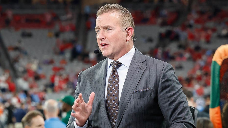 Звезда ESPN вновь обращает на себя внимание: критика Индианы в прошлом и её путь к финалу чемпионата NCAA Thumbnail