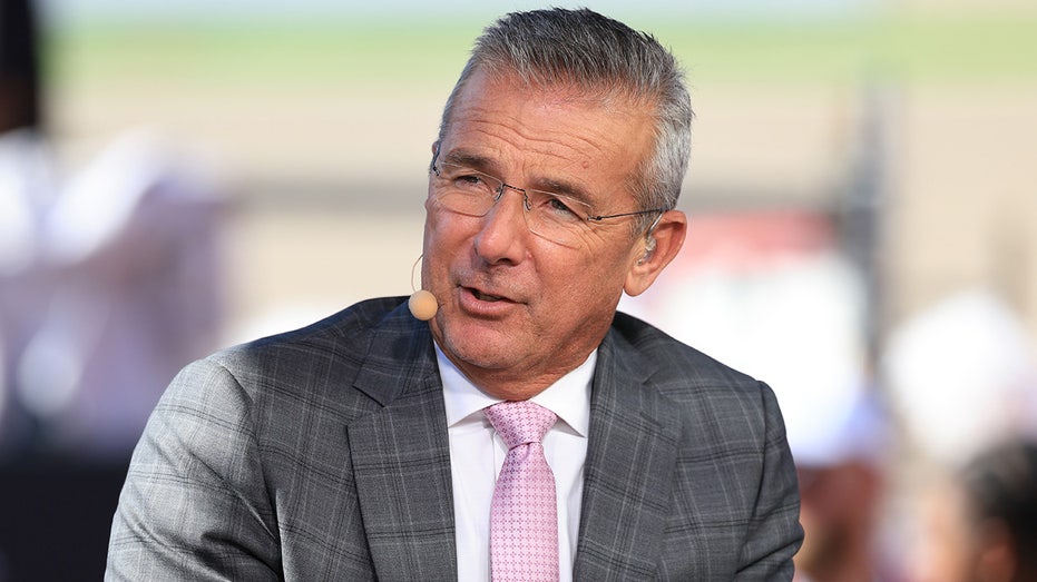 Urban Meyer прогнозирует, что команда Рутгерс может стать следующим сенсационным прорывом в колледжском футболе Thumbnail